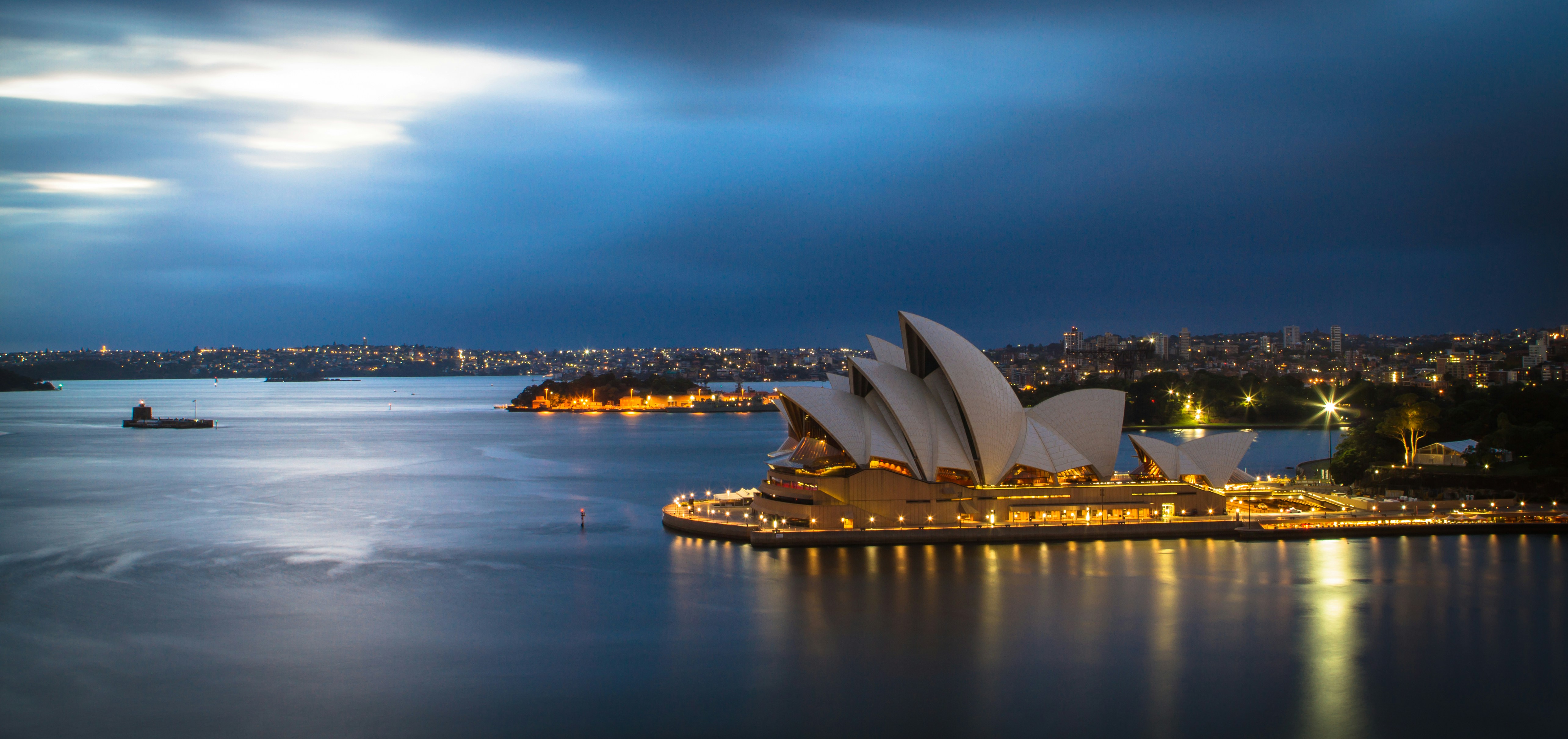 Australia Background